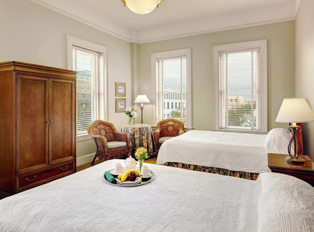 Fulton Lane Bed and breakfast 4*